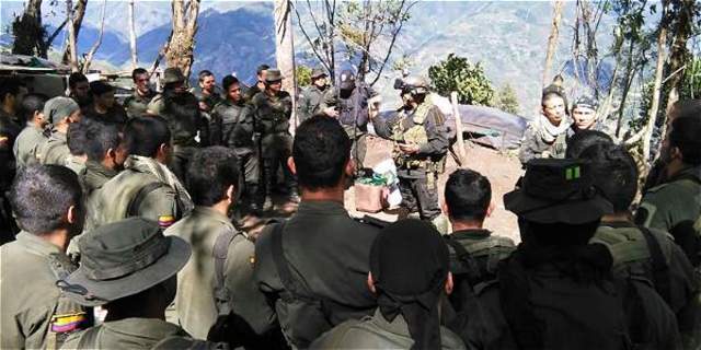 Policías avanzaron a las afueras de El Mango