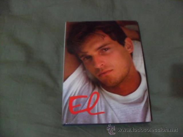 INICIO DE SU CARRERA MUSICAL