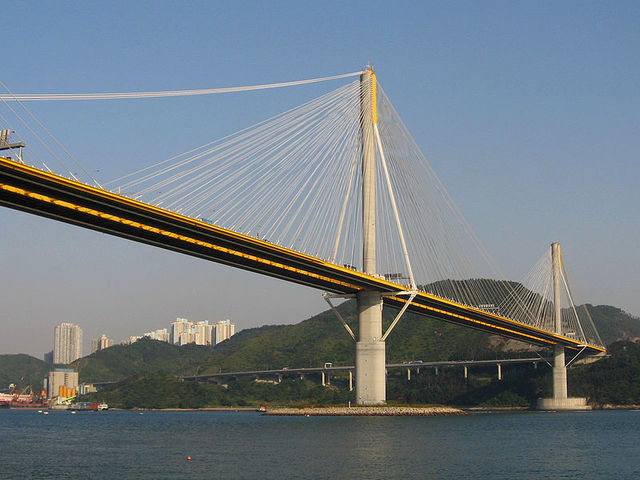Puente Ting Kau en Hong Kong.