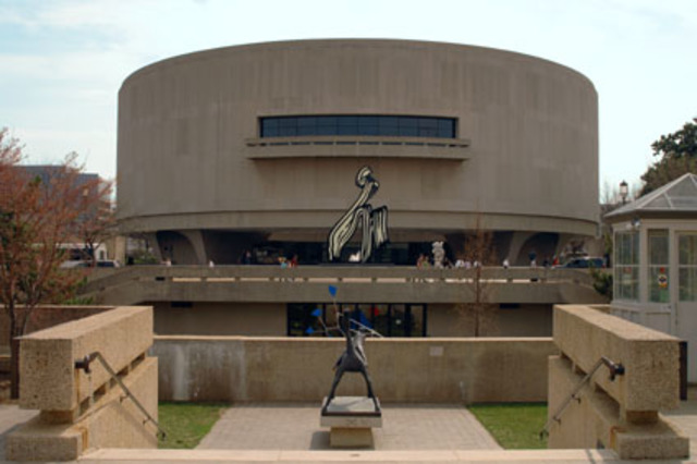 Hirshhorn Museum and Sculpture Garden - Washington, D.C.