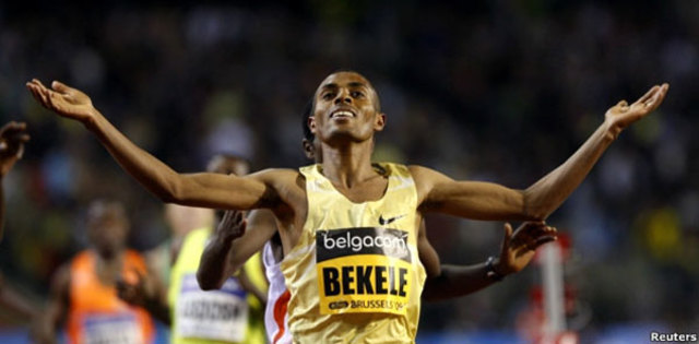 Kenenisa Bekele - 5.000 metros - 12:37.37