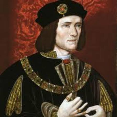 Richard III is killed in battle