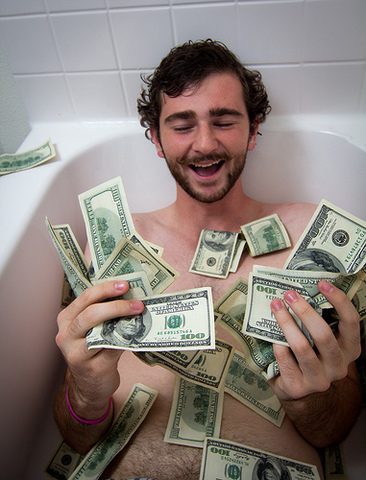 Primer Viral (fet económic, ja que amb aixó es guanya diners)