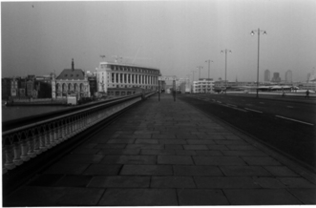 Blackfriars Bridge -The City fights back