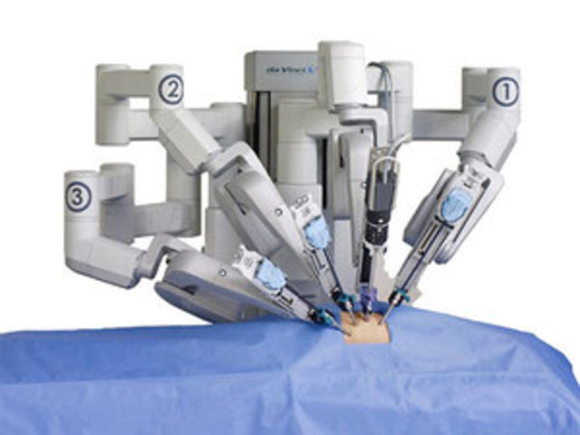 Premier robot chirurgical
