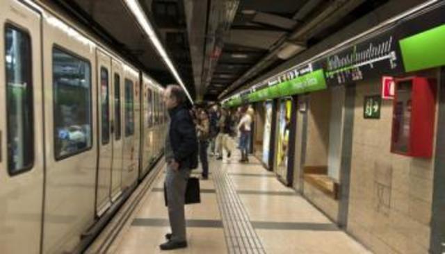 Vaig sol en metro per primera vegada