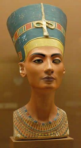 BUST DE NEFERTITI