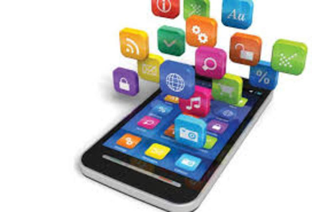 Aparecen los primeros smartphones con conexión a Internet