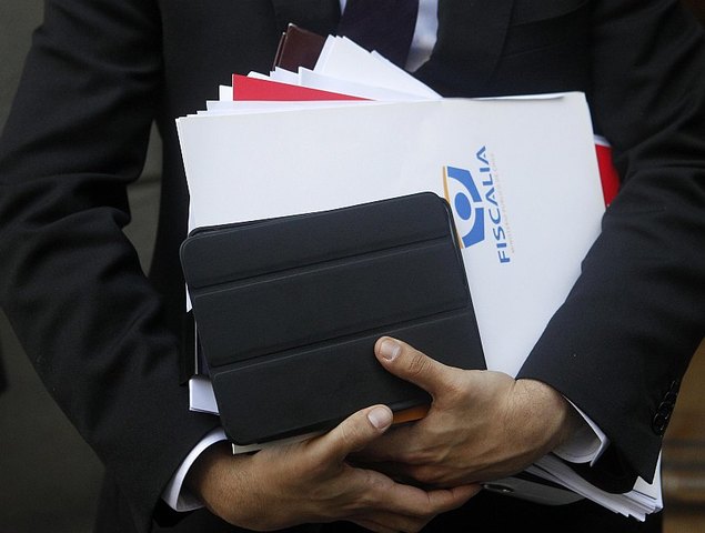 PDI y Fiscalía allanan oficinas del SENAME en todo el país