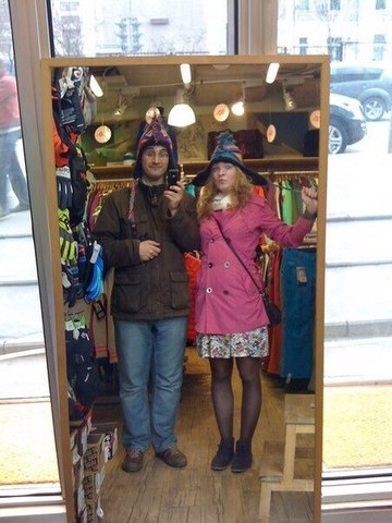 Asya and Tigran are friends