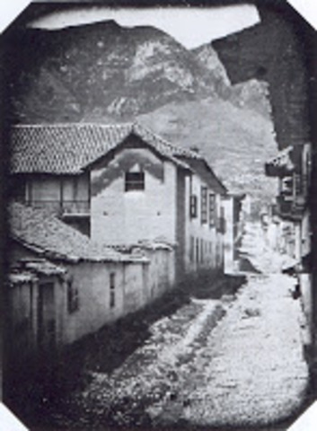 Se da a conocer al público el daguerrotipo o primera fotografía