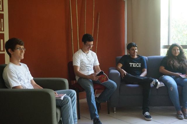 Presentación Revista Pulp