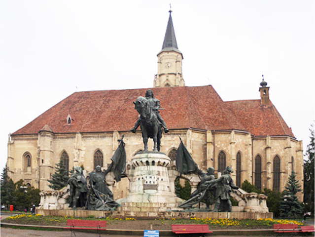 1828 elején házi zenetanárnak szegődött Kolozsvárra.