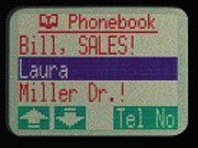 Primer móvil con Pantalla a color