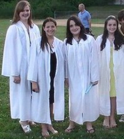 Erin Lauren and thier 2 best friends melissa and julie graduate from lakeland copper beech middle school (: