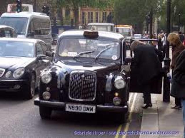 Os primeiro táxis motorizados