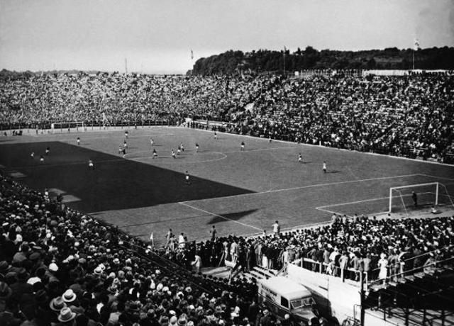 EL PRIMER MUNDIAL FEMENIL