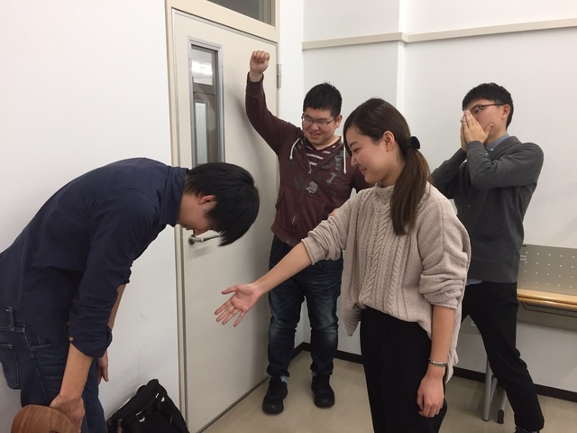 Geréb bocsánatot kér