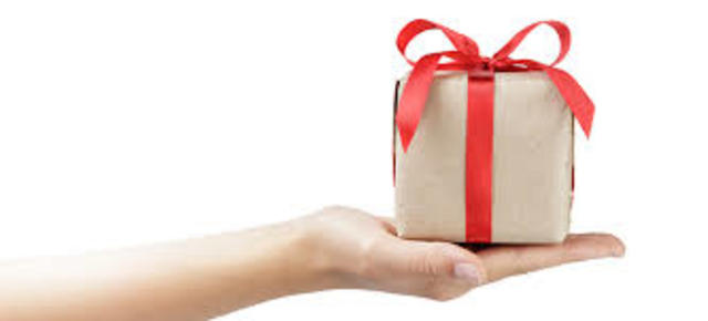 Gift Giving and Reciprocal Relationships