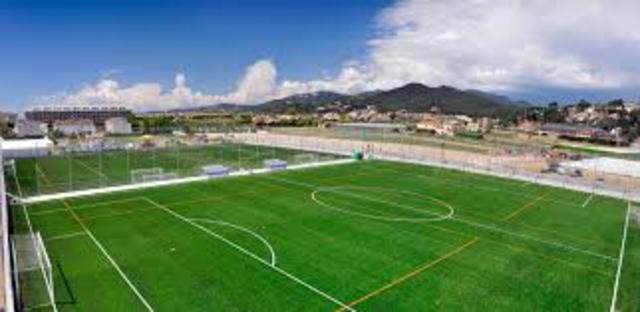 He start playing ...