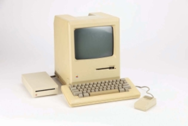 1986: Primer computadora MAC