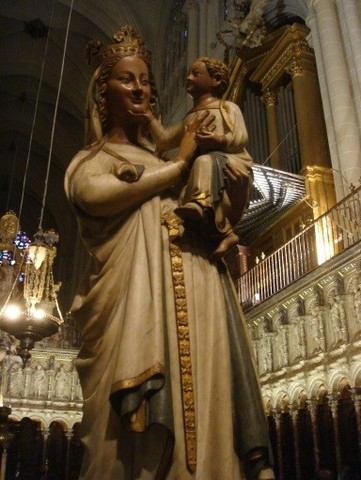 Virgen blanca del coro de la catedral de Toledo
