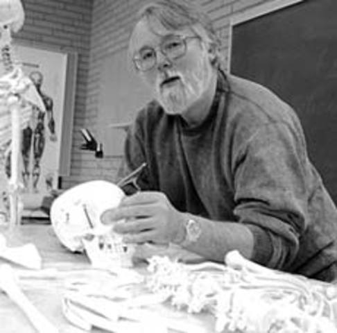 Beetie finds lead in bones from island