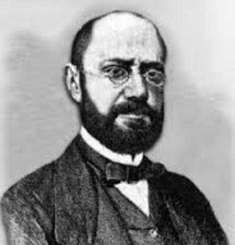 Promulgación de la Ley Iglesias