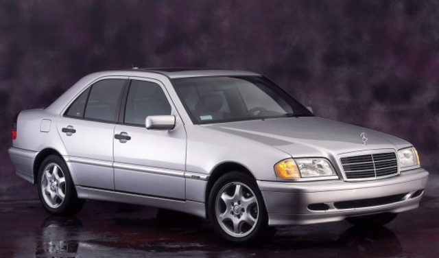 MERCEDES BENZ CLASE C 1993
