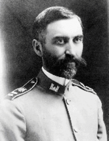 Expedition Experiences a Casualty