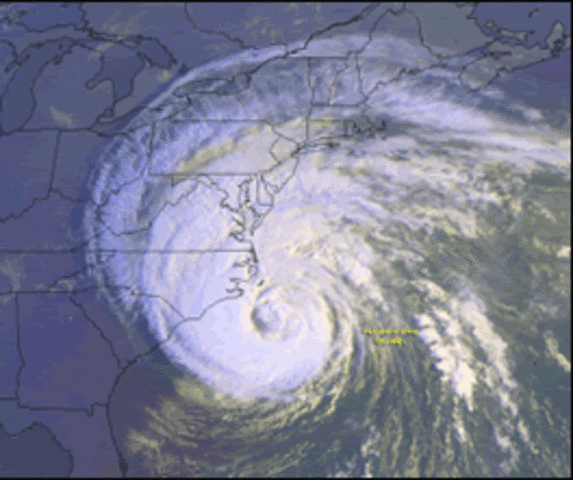Hurricane Sweeps Through Mid-Atlantic States