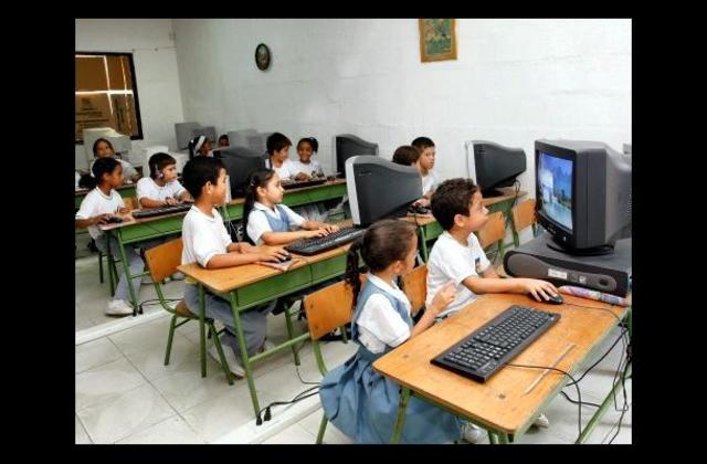 Ordenadores y pantallas interactivas