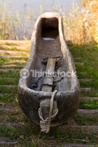 sugerem que barcos têm sido usado desde a Idade da Pedra.