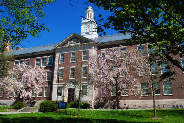 SUNY New Paltz Named America's "Hottest Small State School"