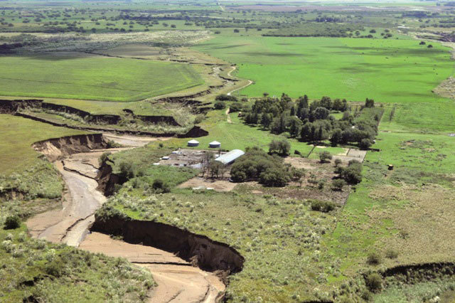 Decreto 405/2008 USO RESPONSABLE Y SOSTENIBLE DE LOS SUELOS