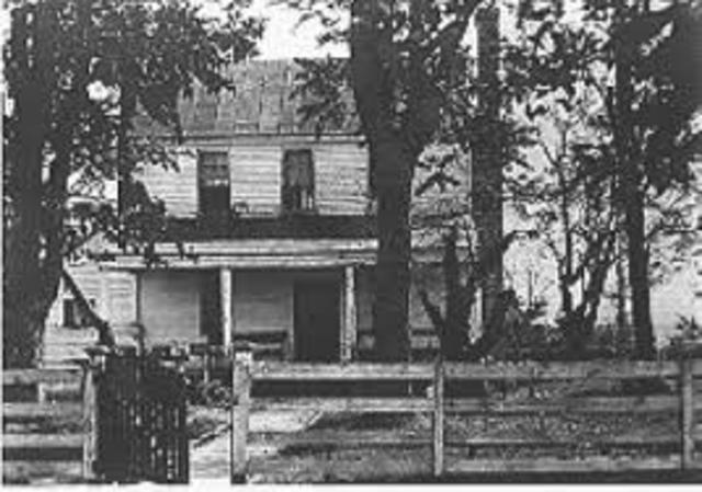 The solders find Booth at the tobacco farm