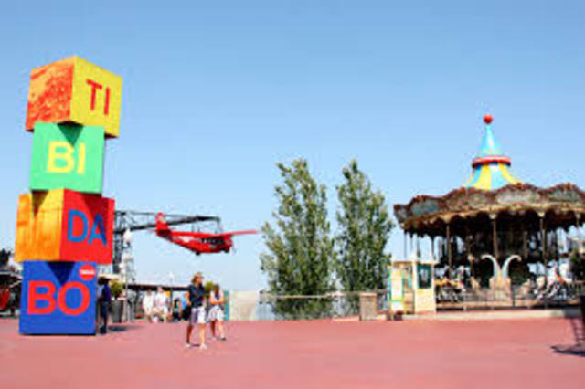 Primer día en el parque de atracciones