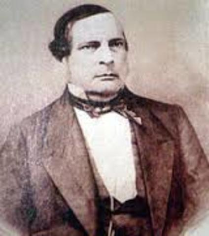 Santiago Derqui presidente de la Confederación