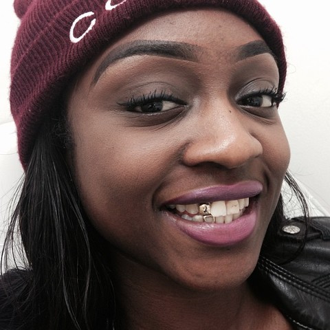 Sophia comes by the JukeJoint