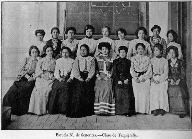 CREACIÓN DE RESISTENCIA SOCIAL DEL ROSARIO