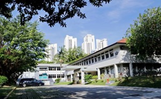 DCIS in Singapore get accredited to deliver the IB (and ESS!).