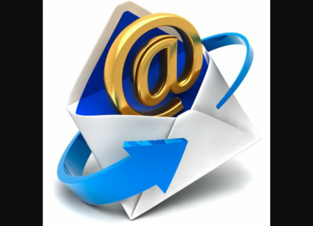 Ray Tonlinson crea el correo electrónico