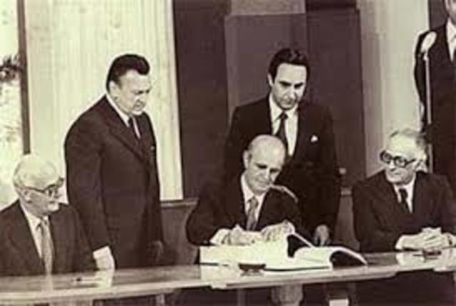 Προσχώρηση της Ελλάδας