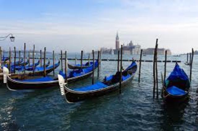 Se traslada a Venecia
