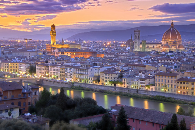 Regreso a Florencia.