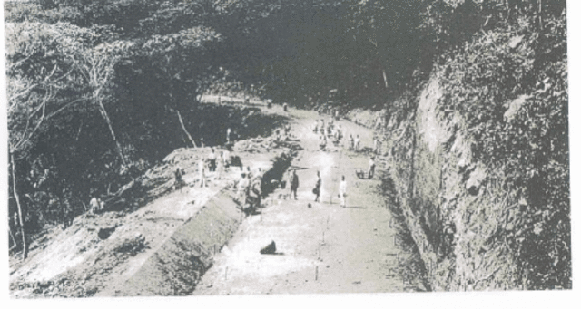 Creción la Comisión Nacional de Caminos.