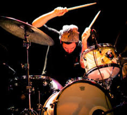 Inicia un Grupo de música Metal