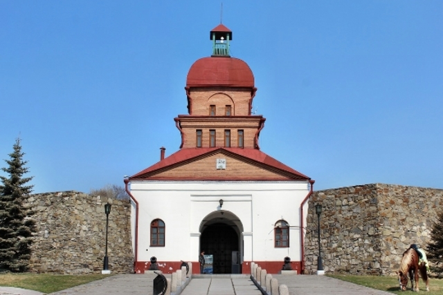 Кузнецкая крепость-памятник истории