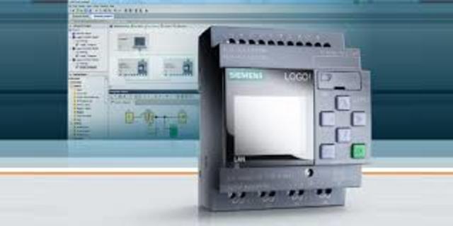 MAQUINA CONTROLADA POR COMPUTADOR