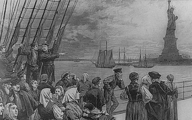 Alexander Hamilton, the first Treasury Secretary, immigrates to New Yorkk